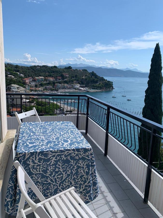 شقة La Terrazza Sul Golfo بورتوفينيري المظهر الخارجي الصورة