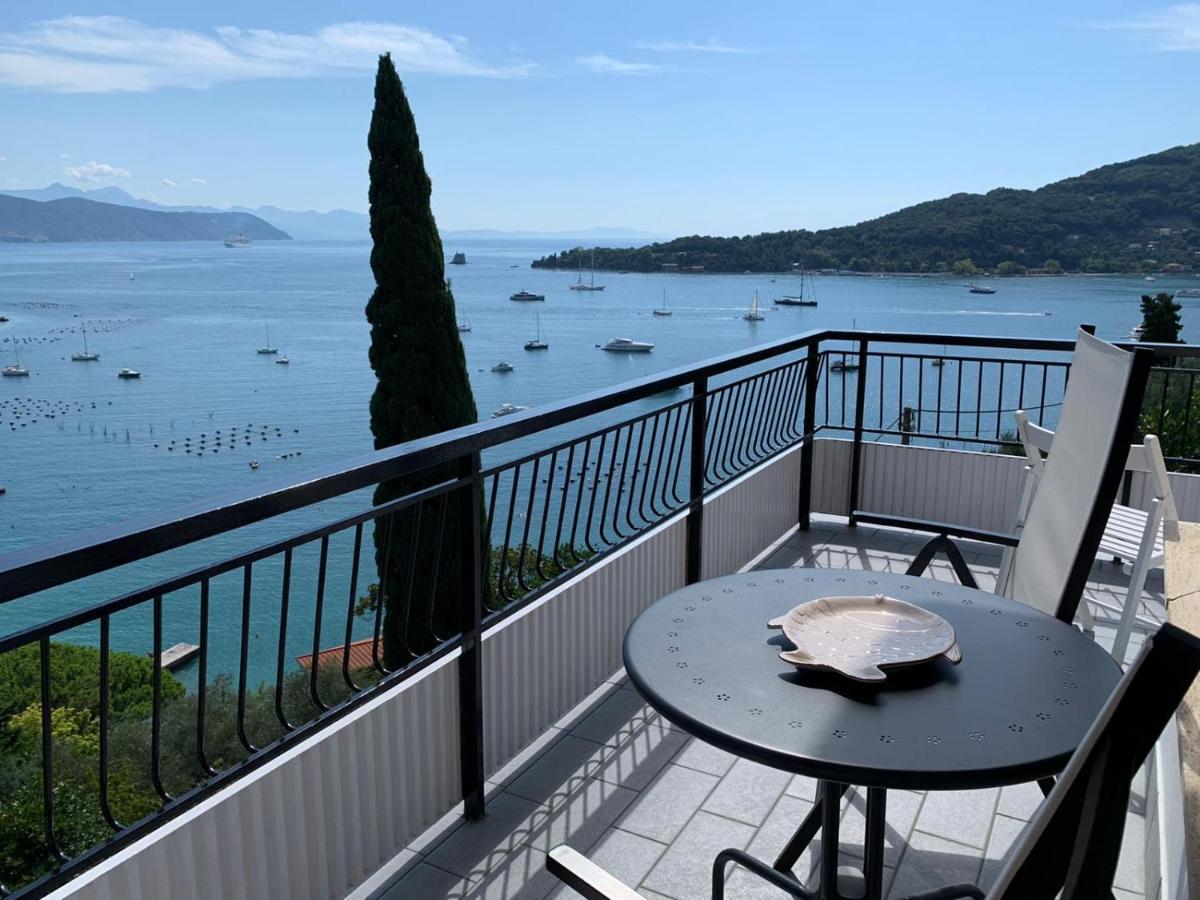 شقة La Terrazza Sul Golfo بورتوفينيري المظهر الخارجي الصورة